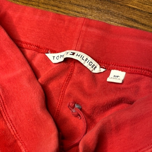 🌷 Tommy Hilfiger 🌷 Red Velour Straight Flare Leg Lounge Pants - Picture 4 of 10